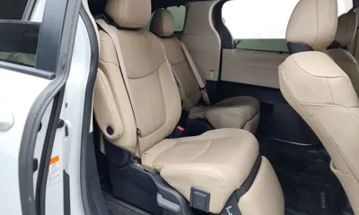Toyota Sienna 2023, 22926 км, за 29335.97 USD - фото 12
