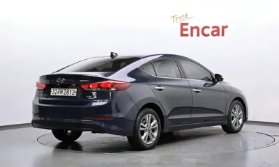 Hyundai Avante 2016, 77003 км, за 5534.93 USD