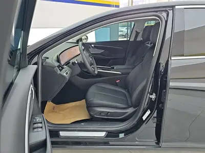 Buick LaCrosse 2024, 12100 км, за 18967.69 USD - фото 9
