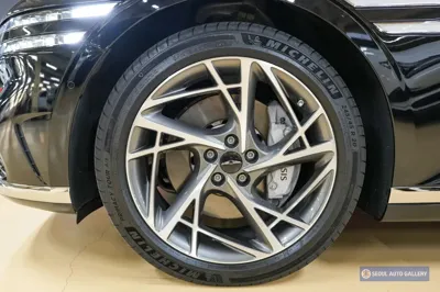 Genesis G90 2022, 27154 км, за 55789.68 USD