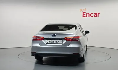 Toyota Camry 2021, 51658 км, за 16280.14 USD