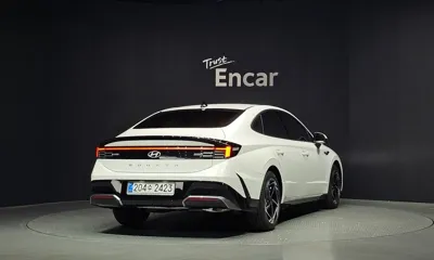 Hyundai Sonata 2025, 8799 км, за 21333.86 USD