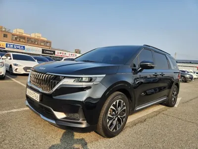 Kia Canival 2023, 71000 км, за 18051.73 USD
