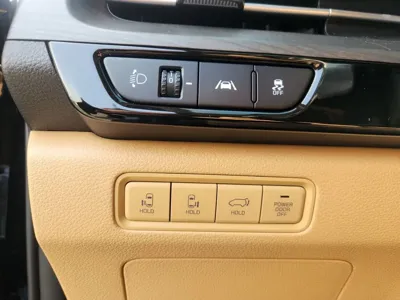 Kia Canival 2023, 71000 км, за 18051.73 USD - фото 6