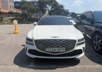 Genesis G80 · 2025 год