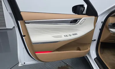 Hyundai Grandeur 2020, 72591 км, за 18314.3 USD - фото 24