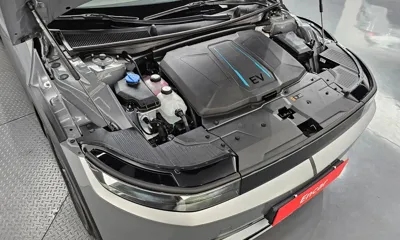 Hyundai Ioniq5 2023, 48990 км, за 20491.82 USD - фото 6