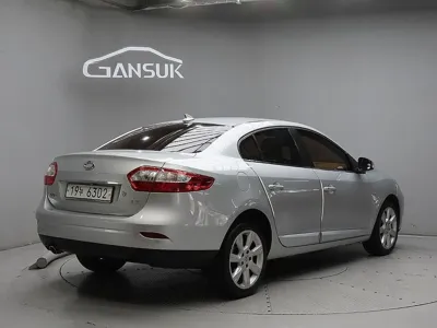 Renault-KoreaSamsung SM3 2010, 140089 км, за 984.64 USD