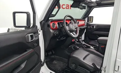 Jeep Wrangler 2022, 65040 км, за 30189.05 USD - фото 10