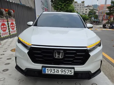 Honda CR-V 2023, 27500 км, за 22149.85 USD