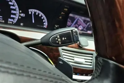 Mercedes-Benz S-Class 2011, 133474 км, за 7150.75 USD - фото 8