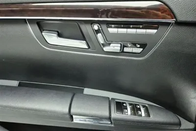 Mercedes-Benz S-Class 2011, 133474 км, за 7150.75 USD - фото 17