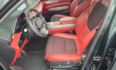 Genesis GV70 2021, 67043 км, за 21596.43 USD - фото 31