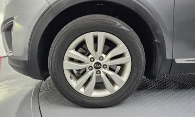 Kia Sorento 2016, 156853 км, за 5905.15 USD
