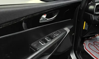 Kia Sorento 2016, 156853 км, за 5905.15 USD - фото 13