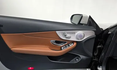 Mercedes-Benz C-Class 2020, 57204 км, за 21005.65 USD - фото 24