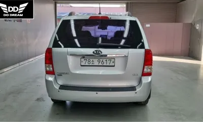 Kia Canival 2012, 163150 км, за 3218.6 USD