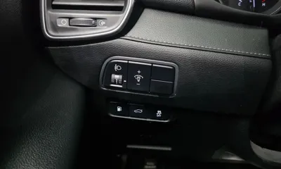 Hyundai Grandeur 2019, 126285 км, за 9751.5 USD - фото 20