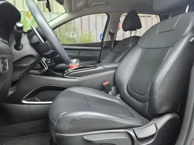 Hyundai Tucson 2023, 51137 км, за 15294.74 USD - фото 12
