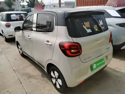 Wuling MINIEV 2025, 7300 км, за 5782.3 USD