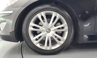 Hyundai Genesis 2012, 125291 км, за 3164.85 USD
