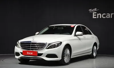 Mercedes-Benz C-Class · 2016 год