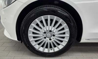 Mercedes-Benz C-Class 2016, 160025 км, за 8403.91 USD