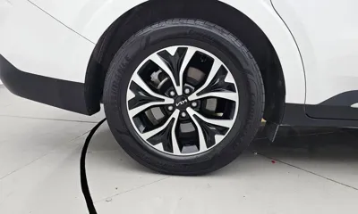 Kia Canival 2023, 67021 км, за 17657.87 USD