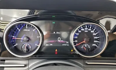 Kia Canival 2023, 67021 км, за 17657.87 USD - фото 8