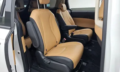 Kia Canival 2023, 67021 км, за 17657.87 USD - фото 11