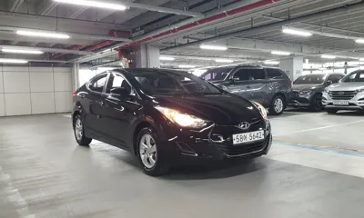 Hyundai Avante 2014, 93126 км, за 2560.06 USD - фото 8