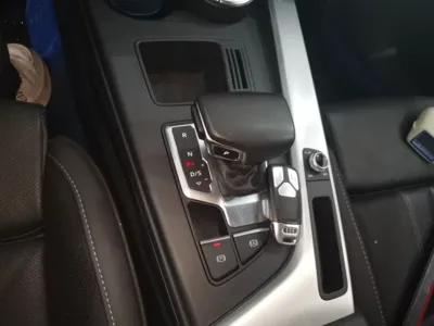 Audi A4L 2022, 90700 км, за 21960 USD - фото 10