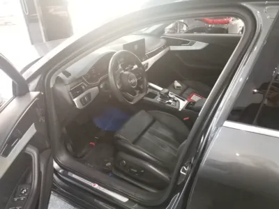 Audi A4L 2022, 90700 км, за 21960 USD - фото 12