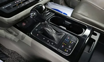 Kia Canival 2016, 157080 км, за 6286.65 USD - фото 9