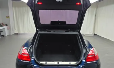 Porsche Panamera 2013, 171908 км, за 11832.37 USD - фото 20