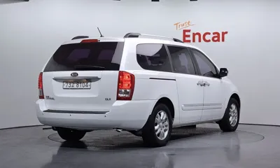 Kia Canival 2012, 141040 км, за 2973.24 USD