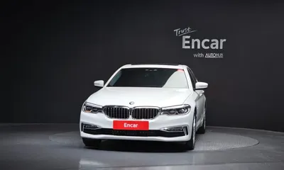 BMW 5-Series 2018, 104312 км, за 13981.88 USD
