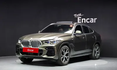 BMW X6 · 2022 год