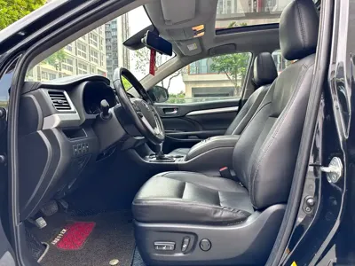 Toyota Highlander 2020, 77000 км, за 21600.52 USD