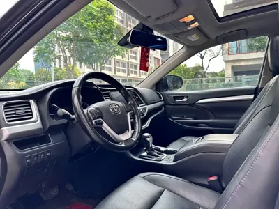 Toyota Highlander 2020, 77000 км, за 21600.52 USD