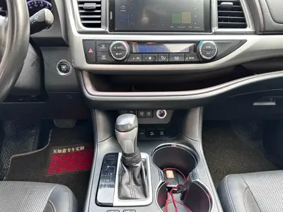 Toyota Highlander 2020, 77000 км, за 21600.52 USD - фото 10