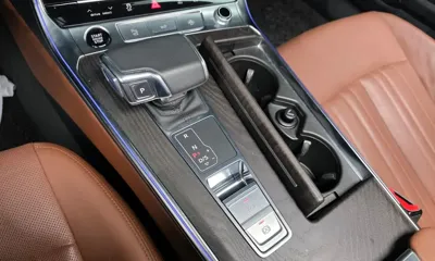 Audi A6 2023, 48879 км, за 25702.01 USD - фото 9