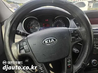 Kia K7 2012, 213598 км, за 1758.96 USD - фото 12