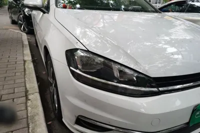 Volkswagen Golf 2020, 33200 км, за 12236 USD