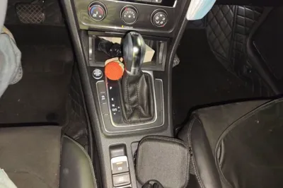 Volkswagen Golf 2020, 33200 км, за 12236 USD - фото 8
