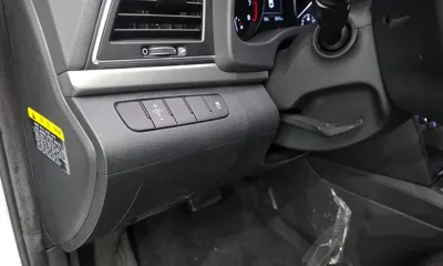Hyundai Avante 2017, 6577 км, за 6825.71 USD - фото 18