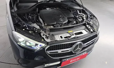 Mercedes-Benz GLC-Class 2023, 49067 км, за 38614.3 USD - фото 6