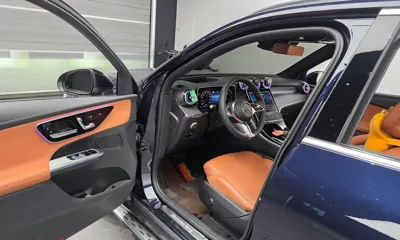 Mercedes-Benz GLC-Class 2023, 49067 км, за 38614.3 USD - фото 10