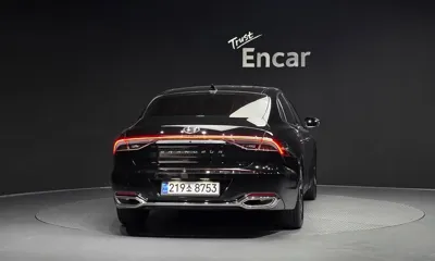 Hyundai Grandeur 2022, 141466 км, за 11655.92 USD