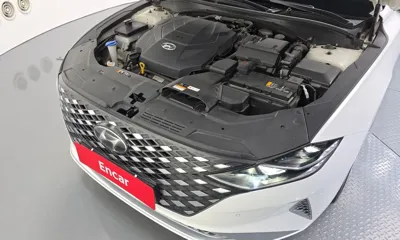 Hyundai Grandeur 2020, 54613 км, за 16738.87 USD - фото 6